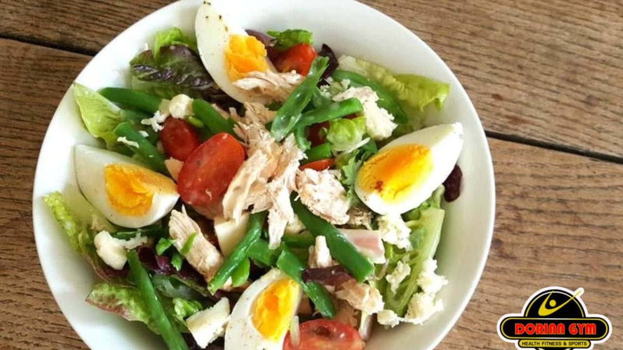 RECETA DE ENSALADA CÉSAR light DE POLLO Y MOZZARELLA